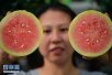 夏天吃西瓜除了清凉消暑外还有哪些好处？