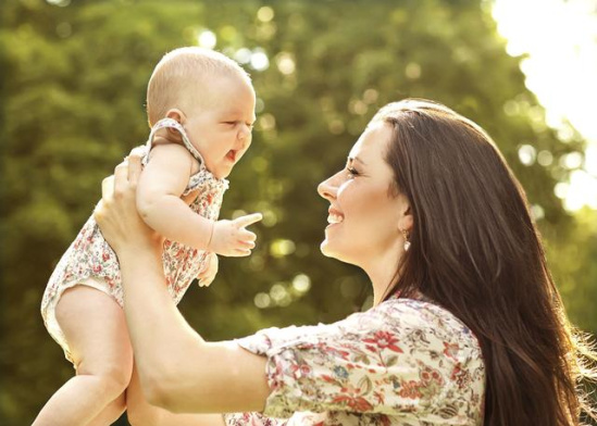 夫妻如何影响宝宝的相貌 孩子长相遗传谁的多